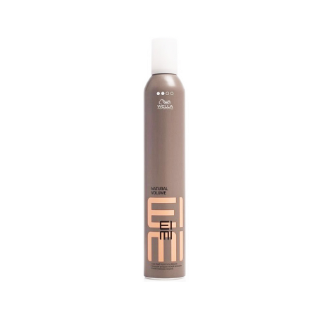Wella Eimi Natural Volume - Пена для укладки легкой фиксации