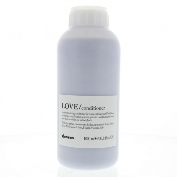 Davines Essential Haircare Love Smoothing Conditioner - Кондиционер, разглаживающий завиток